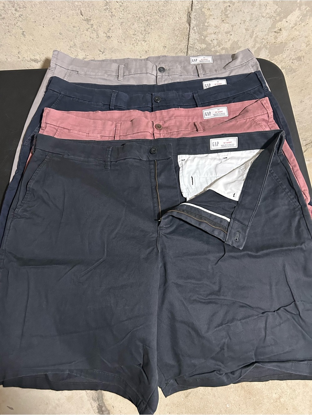 Men’s Shorts Size 42” Waist Like New!